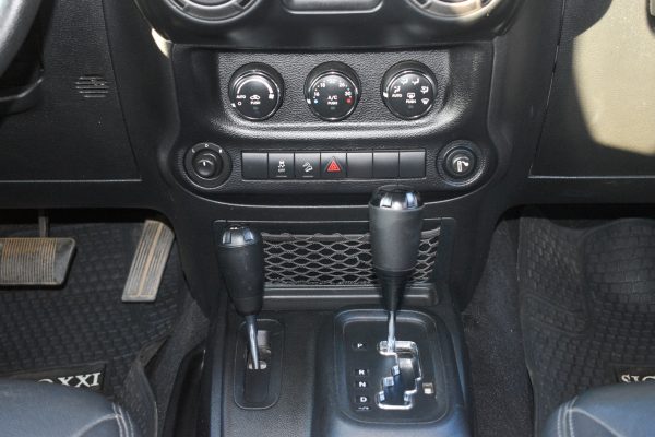 2014 JEEP WRANGLER UNLIMITED SPORT - Imagen 13
