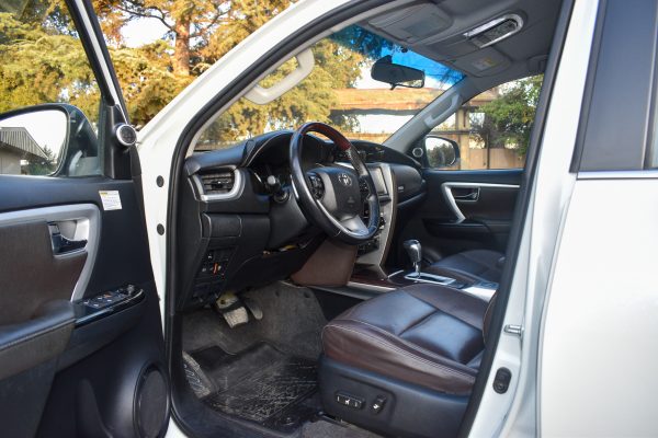 2019 TOYOTA FORTUNER TDI - Imagen 4